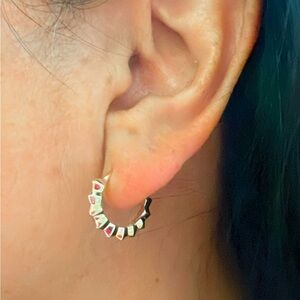 14kt small hoops in yellows gold